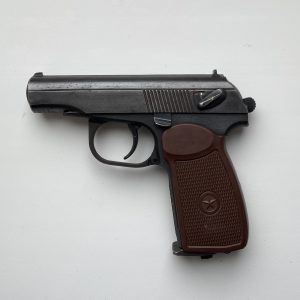 Пневматический пистолет МР-654К-20 бывший в употреблении.